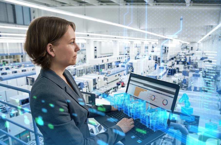 Streamlining HMLV Manufacturing with Advanced Software Solutions